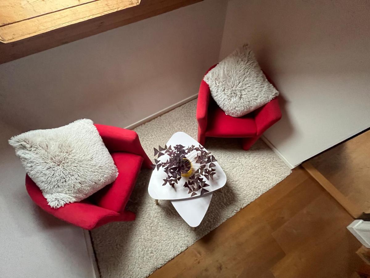 "Stone'S Throw" Krumlov 5 Min By Car, Lipno 15 Min By Car, 2 Bdrooms,Playroom Kájov エクステリア 写真